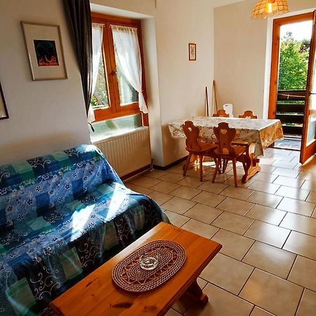 Appartamenti Vacanze Lagolo Lagolo di Calavino Luaran gambar