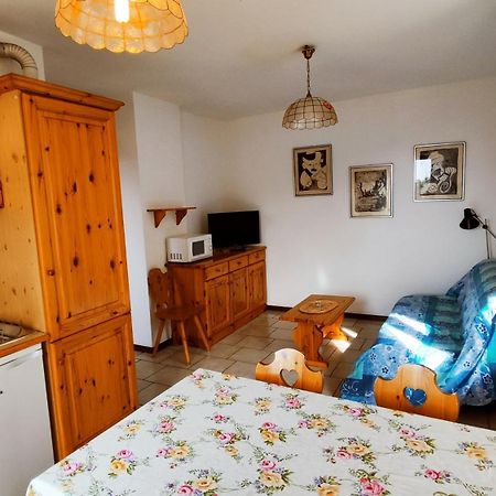 Appartamenti Vacanze Lagolo Lagolo di Calavino Luaran gambar