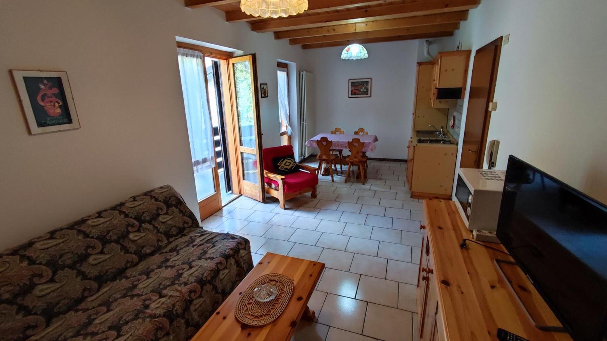 Appartamenti Vacanze Lagolo Lagolo di Calavino Luaran gambar